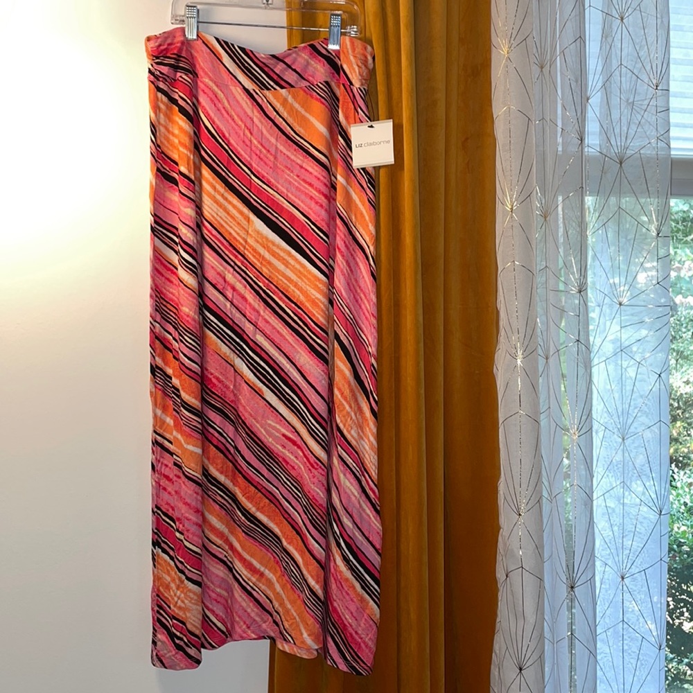 Liz Claiborne Medium colorful pink orange maxi skirt NWT